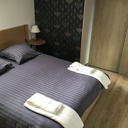 La Tour Des Quatre Chemins Apartamento Gramat Exterior foto