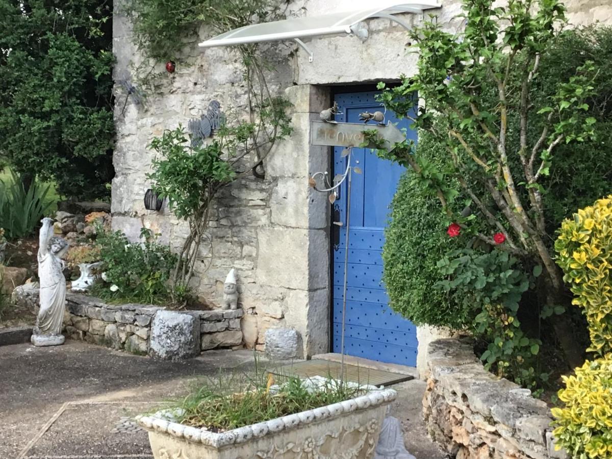 La Tour Des Quatre Chemins Apartamento Gramat Exterior foto