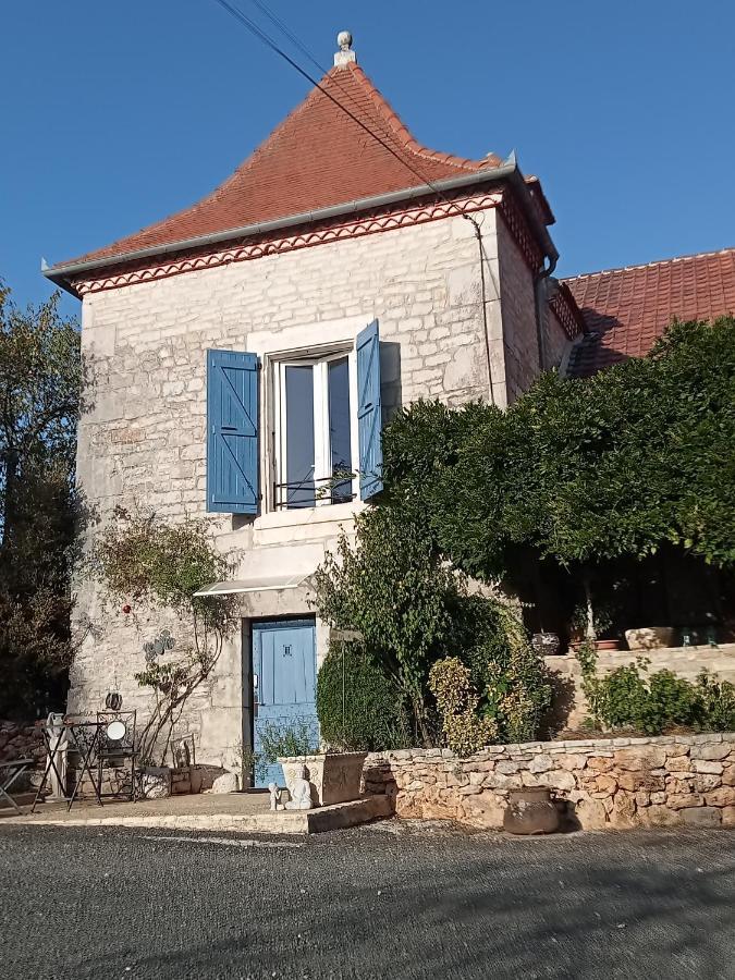 La Tour Des Quatre Chemins Apartamento Gramat Exterior foto
